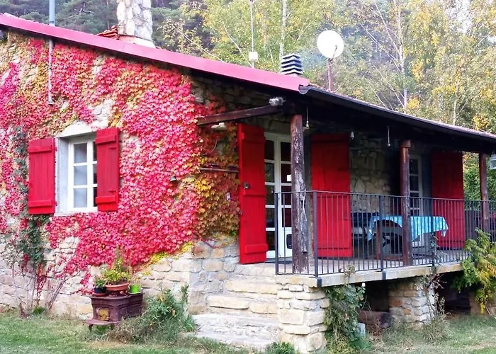 Cottage A Bossolasco Con Piscina